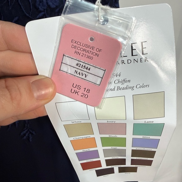 Morilee Madeline Gardner Bridesmaid Dress Style 21544 Navy Size 18 NWT - Picture 6 of 8